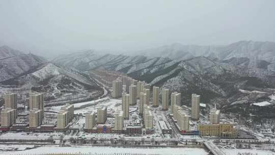 城市街道雪景空镜 下雪