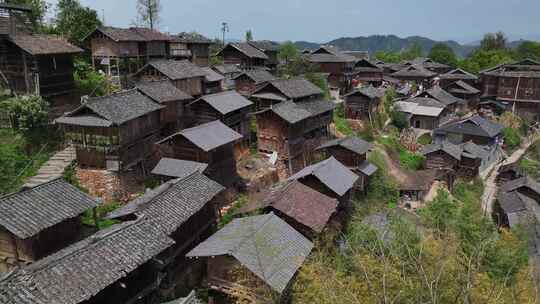 贵州黔东南从江县岜沙苗寨航拍乡村建筑风光