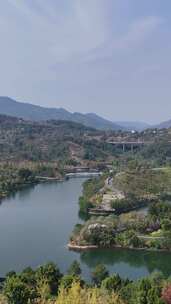 四川达州莲花湖湿地公园竖版航拍