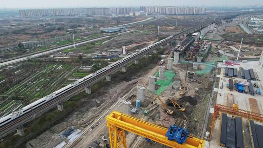 上海高架桥梁工程施工地