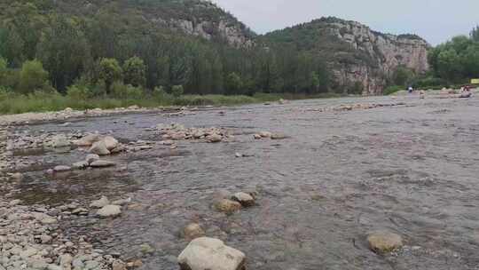 鹤壁清水湾大山河流