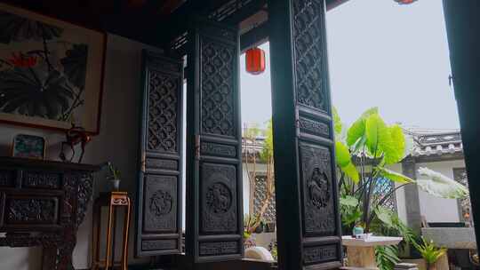 明清建筑中国风雕刻木门