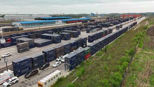 航拍中国铁路集装箱货站码头