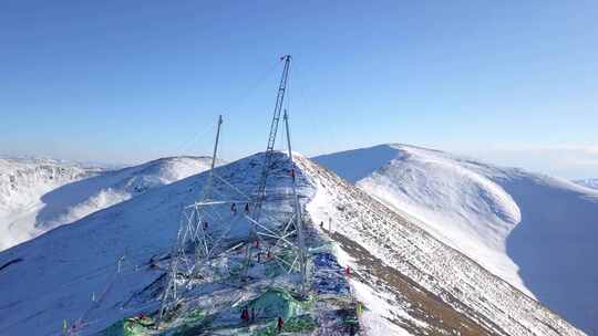 4K西藏5200雪山顶特高压立塔建设02