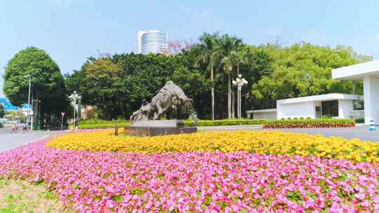 航拍深圳市委大门 孺子牛雕像 拓荒牛