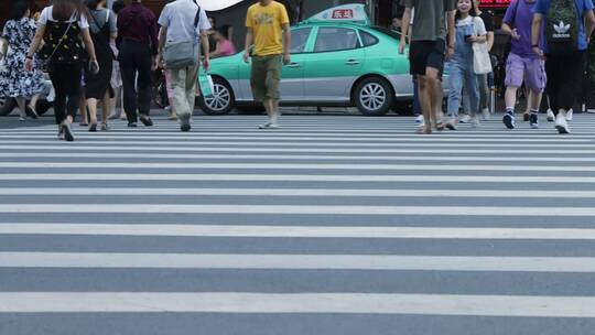 步行街人流 人来人往 节假日逛街