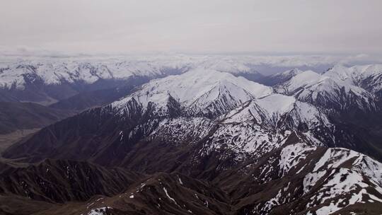航拍新西兰雪山景观视频素材模板下载