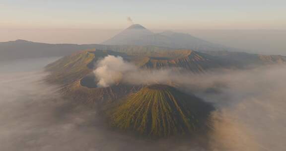 航拍印尼Bromo火山