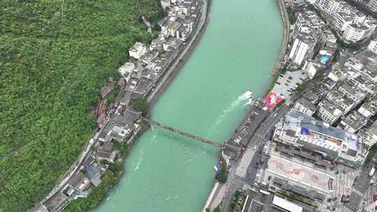 航拍四川甘孜泸定县横跨在大渡河上的泸定桥