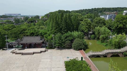 航拍湖北黄冈东坡赤壁4A景区