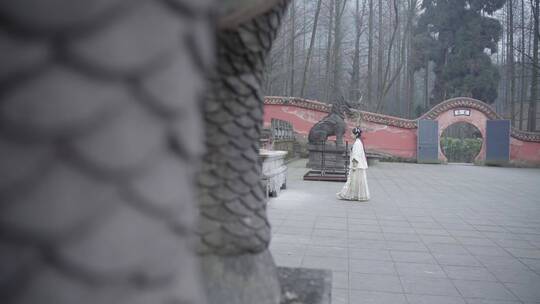 般若寺都江堰汉服寺院求佛许愿上香