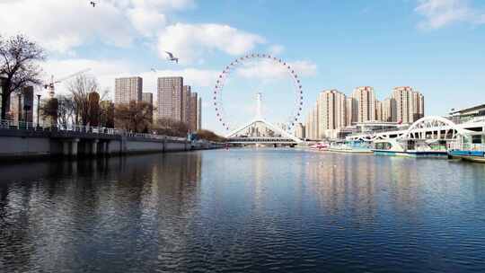 冬季天津之眼海河运河冰期旅游风景城市风光