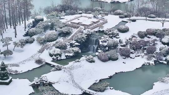 航拍瘦西湖景区园林大明寺观音山宋夹城雪景