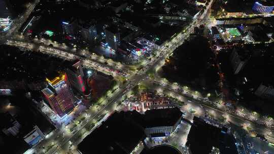 夜晚城市道路交通航拍下班车流路况夜景