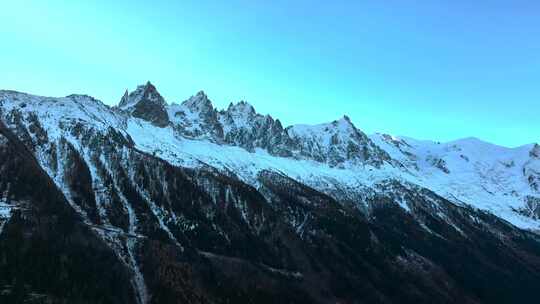 4K航拍法国霞慕尼雪山合集