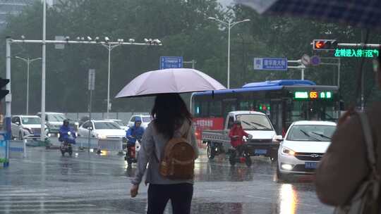 雨天 下雨 城市风光 写意 台风 雨中景色