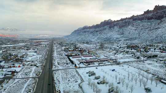 犹他州，山谷，地平线，雪地