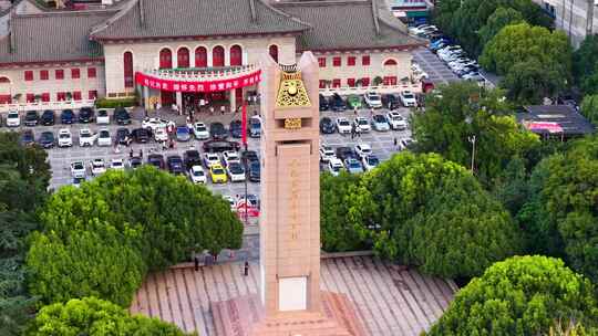 航拍昆明云南人民英雄纪念碑昆明老街纸片楼