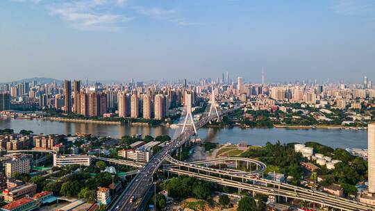 广州鹤洞大桥和城市天际线大范围延时航拍4k