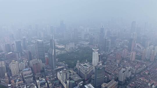 航拍上海城市空气污染雾霾环境