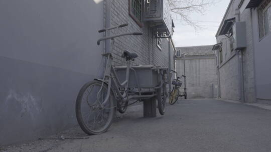 老北京胡同自行车空镜