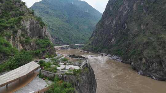 云南怒江大峡谷G219老虎跳景区航拍风光