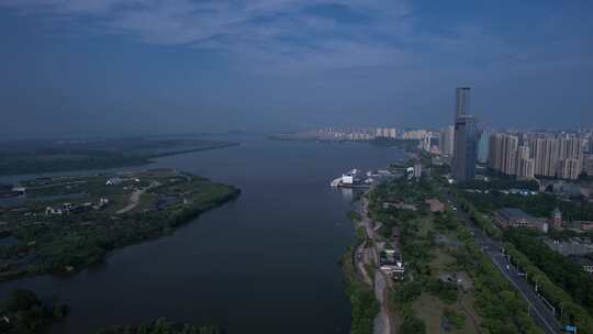 镇江丽生滩长江路城市大景航拍