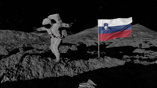 宇航员在月球上插国旗