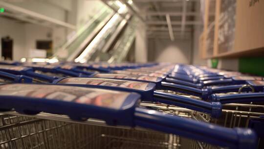 超市购物手推车4K视频素材模板下载