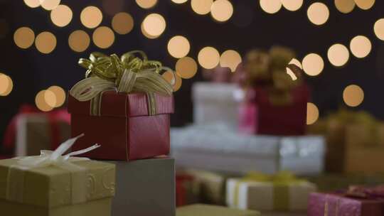 圣诞节送礼物 包装 礼品盒