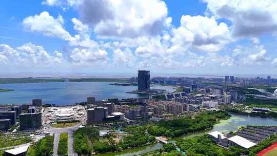 航拍上海临港新片区  滴水湖全景