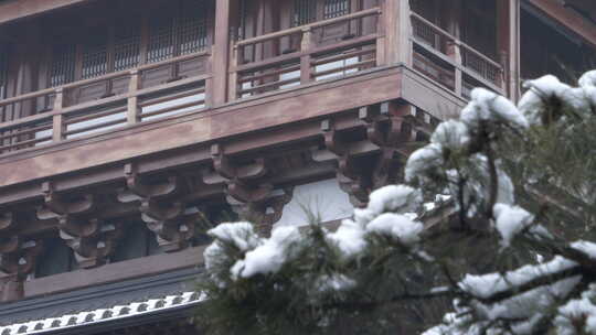 杭州径山寺中式古建筑寺庙雪景