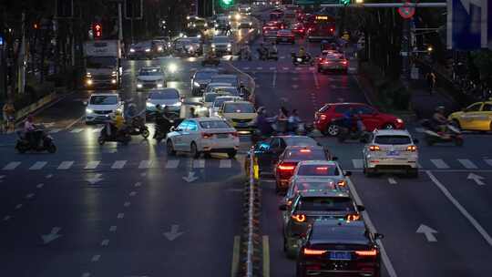 车流交通马路堵车都市城市生活夜晚夜景城市