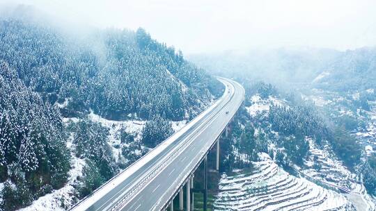 雪后高速云海高速冰雪高速