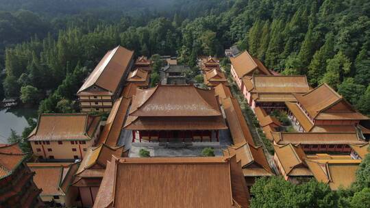 航拍杭州临安西天目山禅源寺