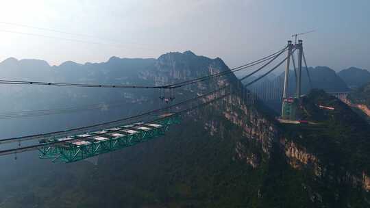 贵州花江峡谷大桥建设航拍