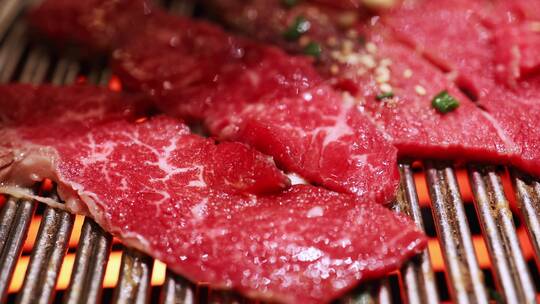 千寻烤肉韩国烤肉自助烤肉韩式碳火雪花牛肉视频素材模板下载