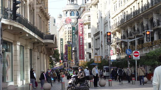 上海步行街商业街国贸中心