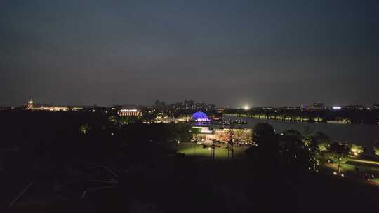 航拍泰晤士小镇市夜晚全景