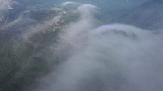 云端看泰山