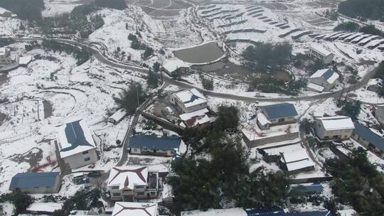 大气南方乡村雪景航拍