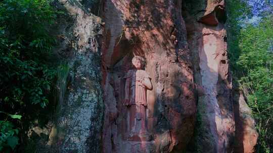 苏东坡故里，四川眉山青神中岩寺，石窟佛像