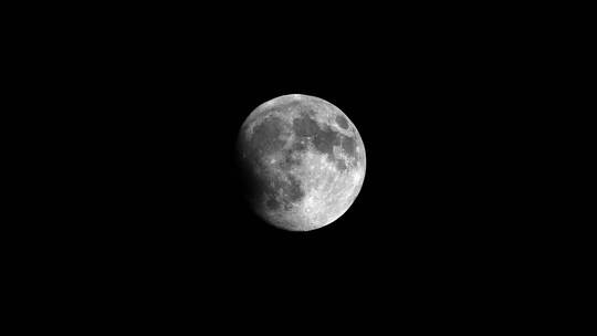 月亮 弯弯的月亮