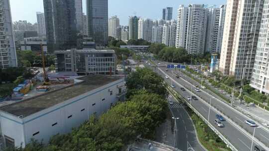 城市繁华街道早高峰