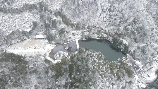 旅游景区怀化大峡谷山谷冬天雪景