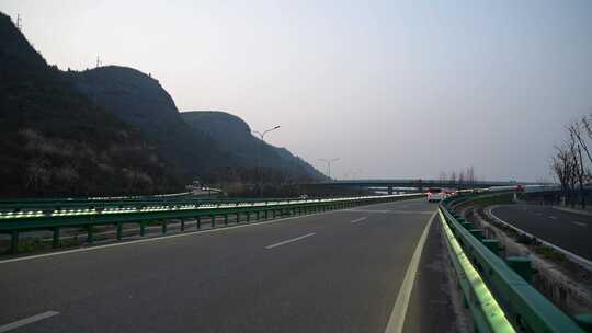 相机高清摄伍家岗长江大桥匝道
