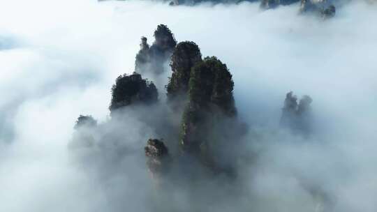 张家界航拍武陵源云海