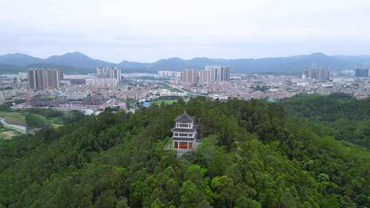 航拍深圳坪山燕子岭公园春晖阁