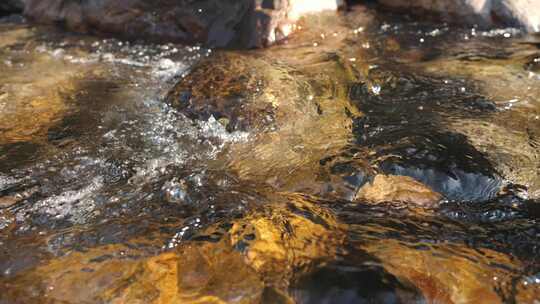 溪水水流河流大自然野外小溪