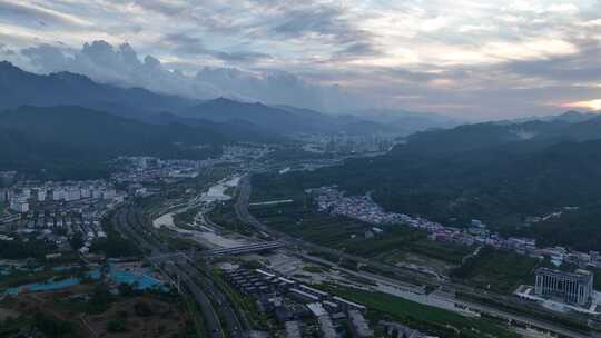 栾川县城